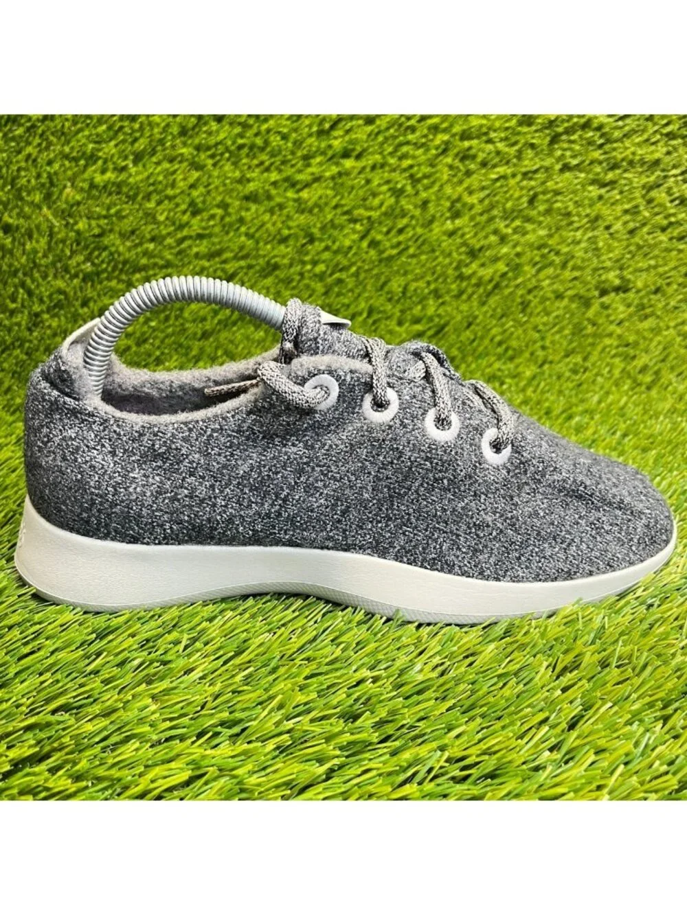 Allbirds Wool Runners Womens Size 9 Gray‎ White Casual Walking Shoes Sneakers